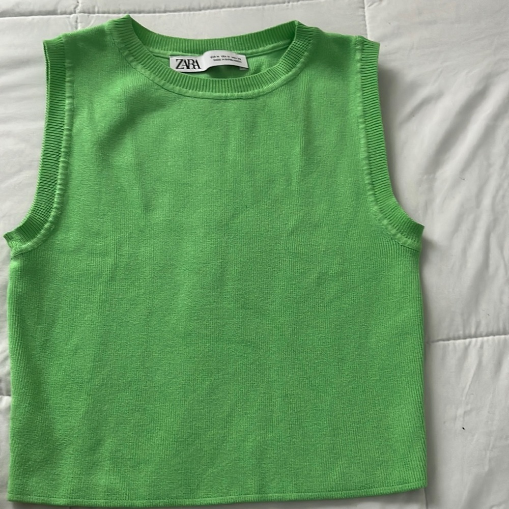 Zara Green top